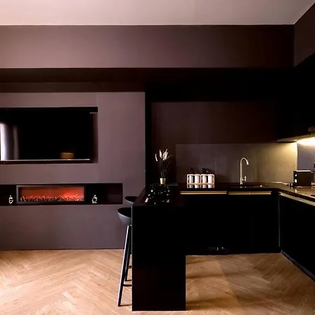 Explore Vibrant Living At The Venice Luxury Residences
